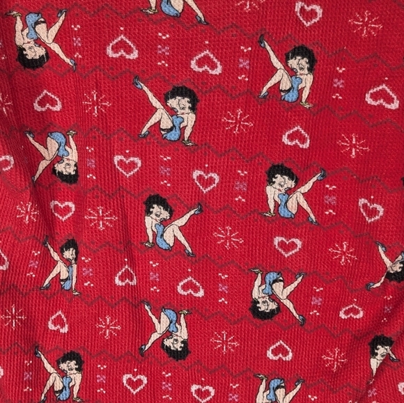 Betty Boop Sleepwear Christmas Sleep Button heart Shirt Top size woman's Large - Picture 4 of 5
